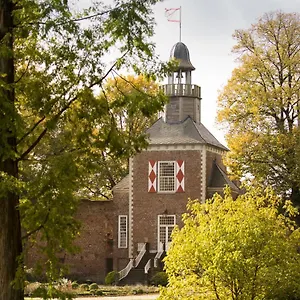 Hotel Schloss Hertefeld & Hertefeldhof, Weeze